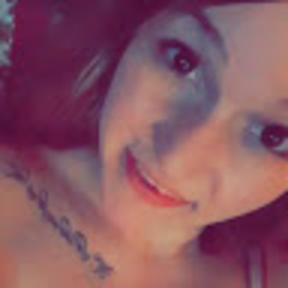 Meet your Posher, Kylee